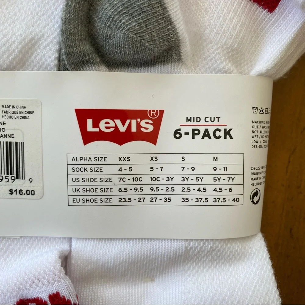NWT Levi's Boys Mid Cut Socks 6-Pack - White and Gray - M (5Y-7Y)